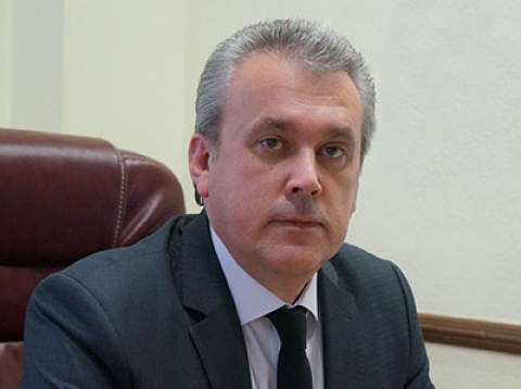 Прямую телефонную линию проведет 15 июня управляющий делами Могилевского облисполкома Григорий Воронин