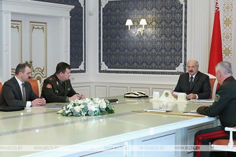 «Вызовов и угроз не становится меньше» — у Президента обсудили ситуацию на белорусской границе