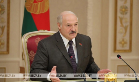 Беларуси интересен опыт зарубежных стран в сфере конституционного права — Лукашенко