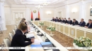 Обсудить вопросы, требующие безотлагательного решения. Лукашенко собрал совещание с Совмином