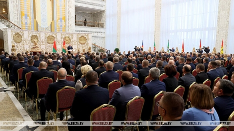 Лукашенко: благополучие государства и его продовольственная безопасность находятся в руках тружеников АПК