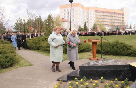 Митинг, посвященный 40-летию аварии на&nbsp;Чернобыльской АЭС, прошел в&nbsp;Костюковичах