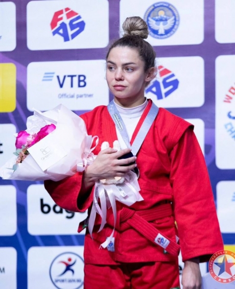 Анфиса КОПАЕВА завоевала серебряную медаль на&nbsp;чемпионате мира по&nbsp;самбо
