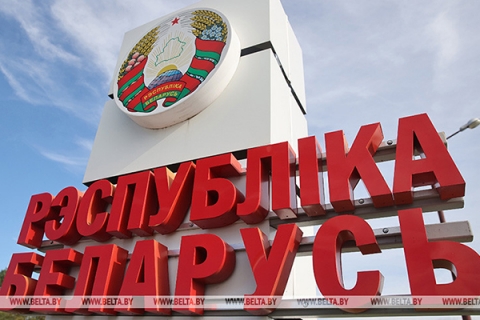 Лукашенко поддержал предложение о продлении на 2023 год безвиза для жителей Литвы, Латвии и Польши